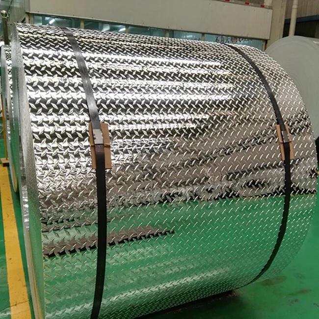 Black aluminium checker plate