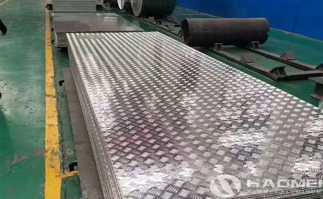 5052 aluminum tread plate for platform