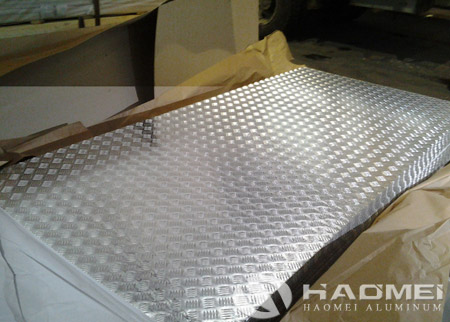 aluminium checker plate flooring